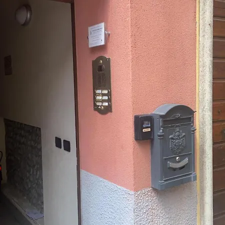 Casa Fabrizio - Con Parcheggio Su Richiesta Apartman Parma